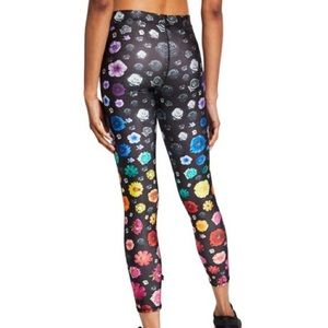 New Without Tags Terez Leggings Black with flowers
